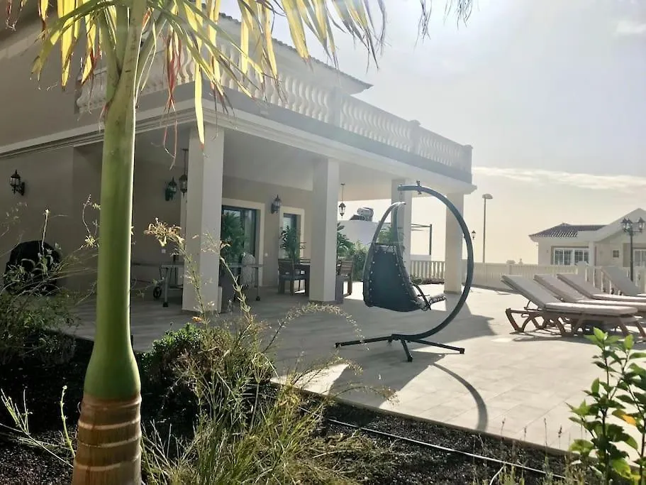 Villa Vista Bella Costa Adeje In Ruhiger Villengegend Mit Meerblick