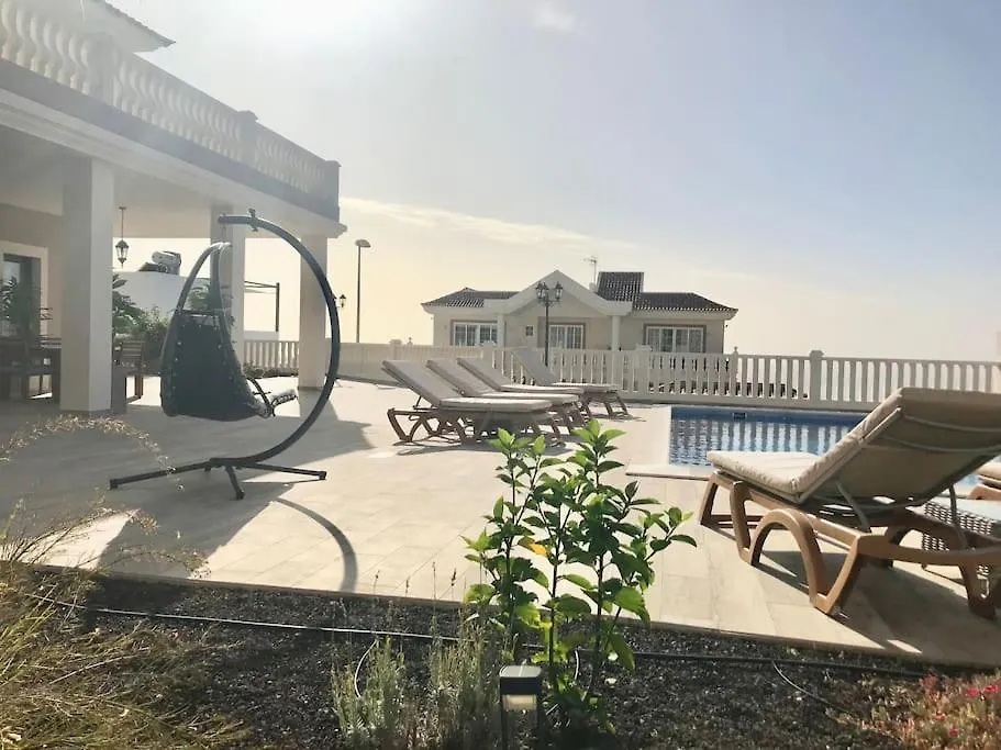 Villa Vista Bella Costa Adeje In Ruhiger Villengegend Mit Meerblick  Costa Adeje (Tenerife)
